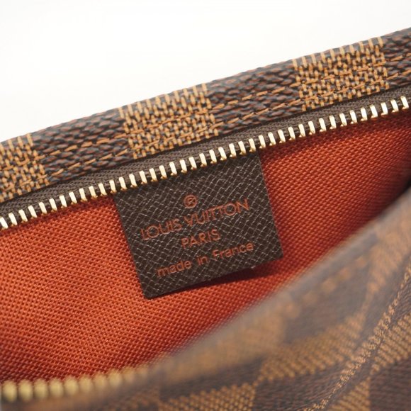 LOUIS VUITTON Brown Damier Pouch - Picture 5 of 10